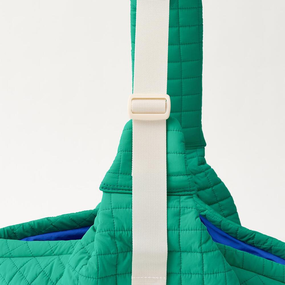 Dumpling Sling Bag  (Lettuce Green)