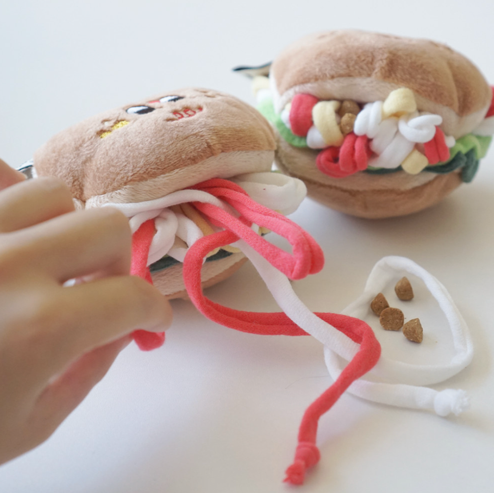 Salad Bun Nosework Toy